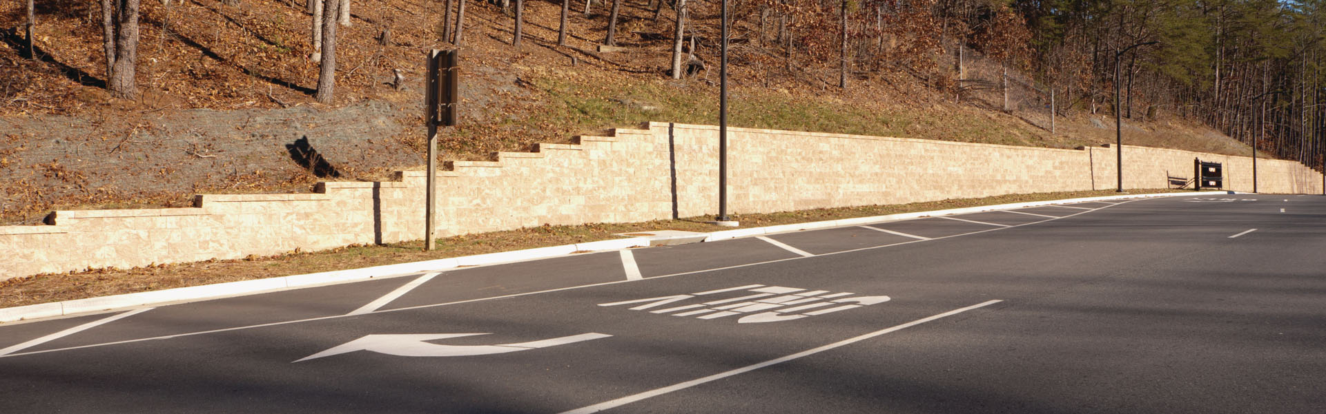 Segmental Retaining Walls Support