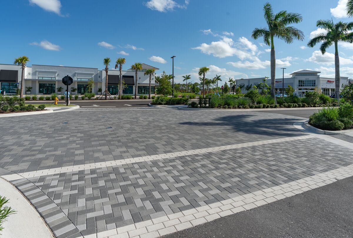 Avenir Town Center